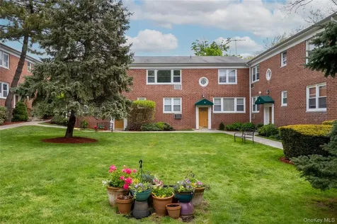 643 Pelham Road New Rochelle NY 10805