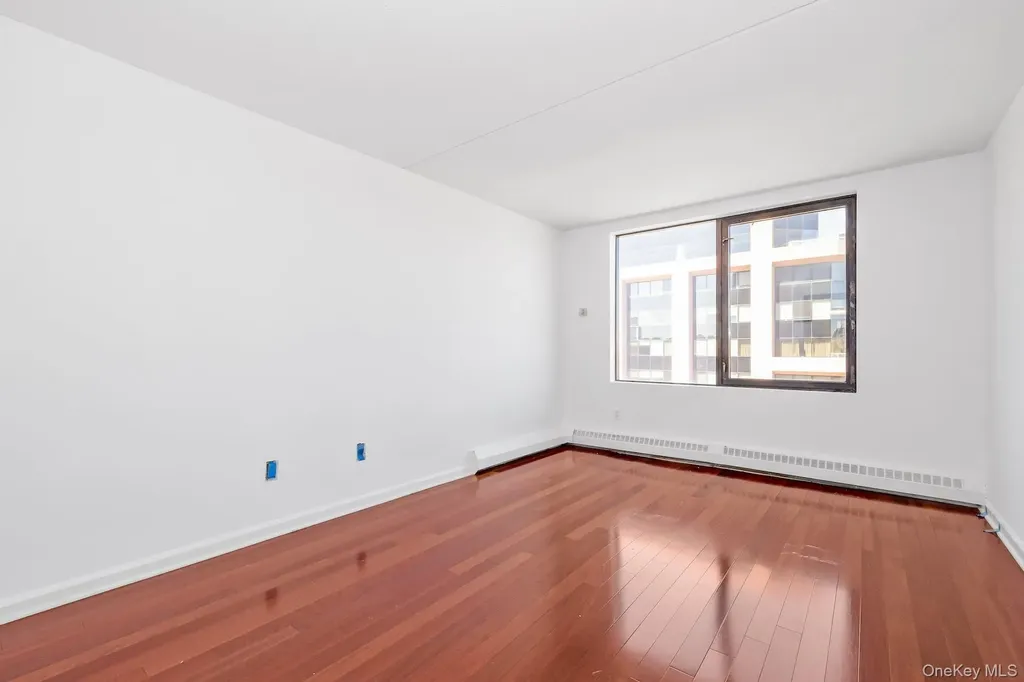 4 Martine Avenue White Plains NY 10606