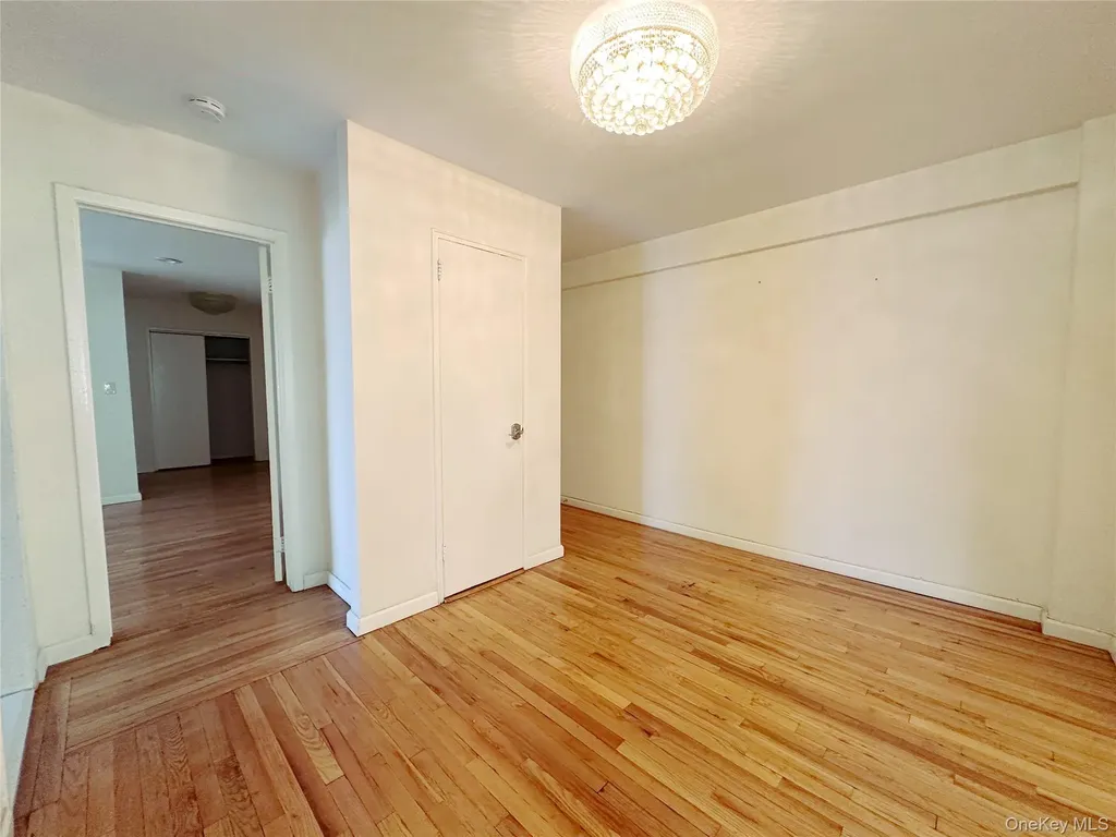 270 N Broadway Yonkers NY 10701