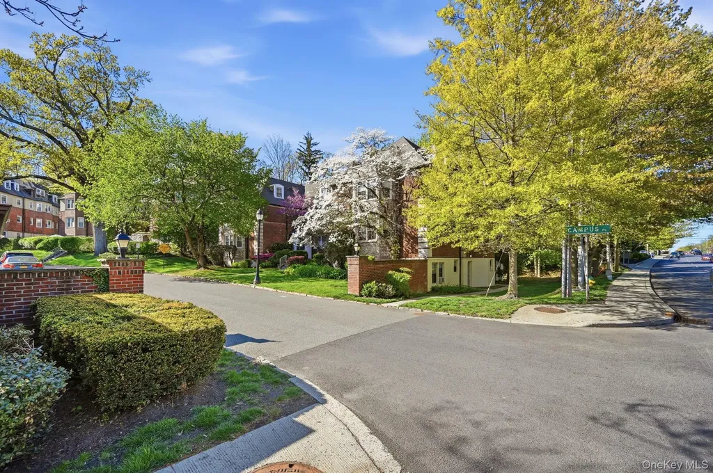 3 Campus Place Scarsdale NY 10583