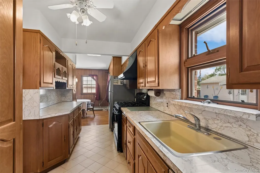106 Aster Drive New Hyde Park NY 11040