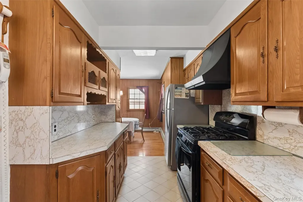 106 Aster Drive New Hyde Park NY 11040