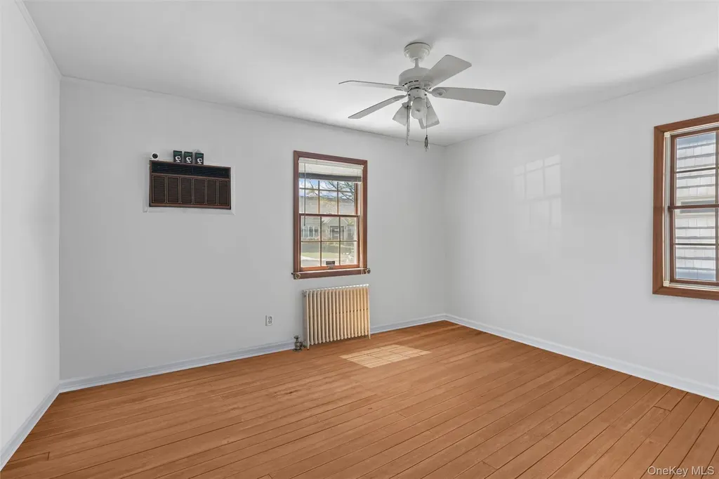 106 Aster Drive New Hyde Park NY 11040