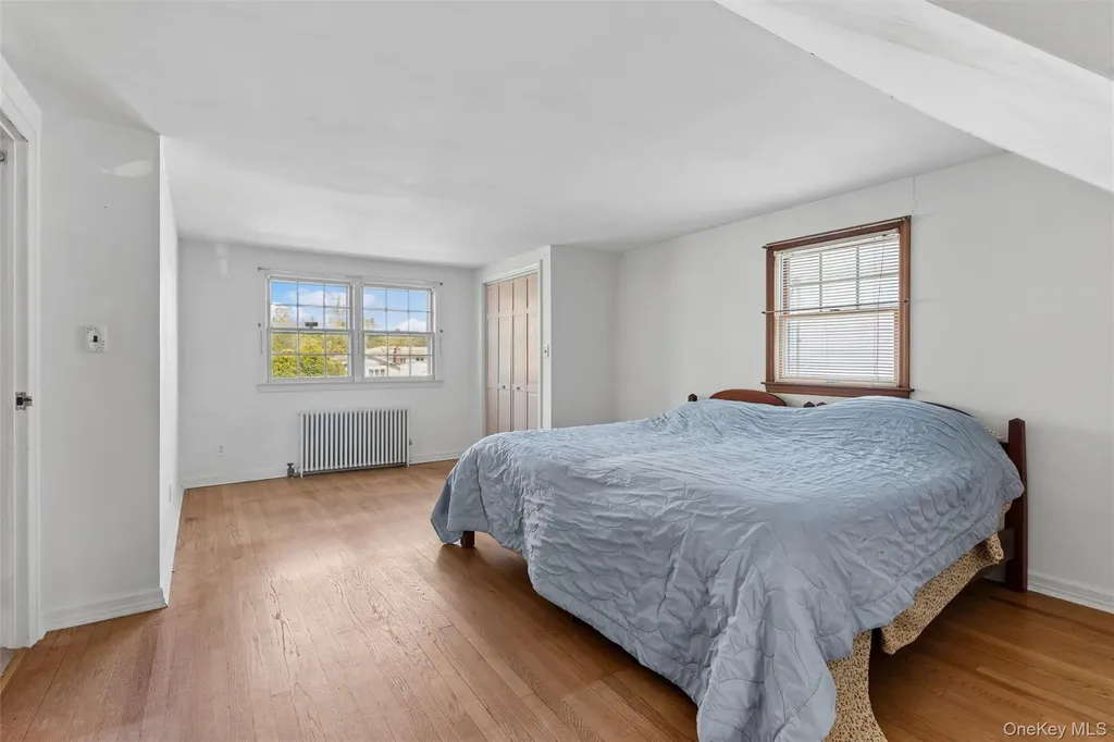 106 Aster Drive New Hyde Park NY 11040
