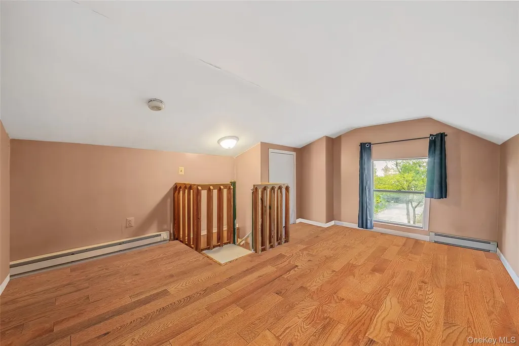 93 Maple Road Kings Park NY 11754