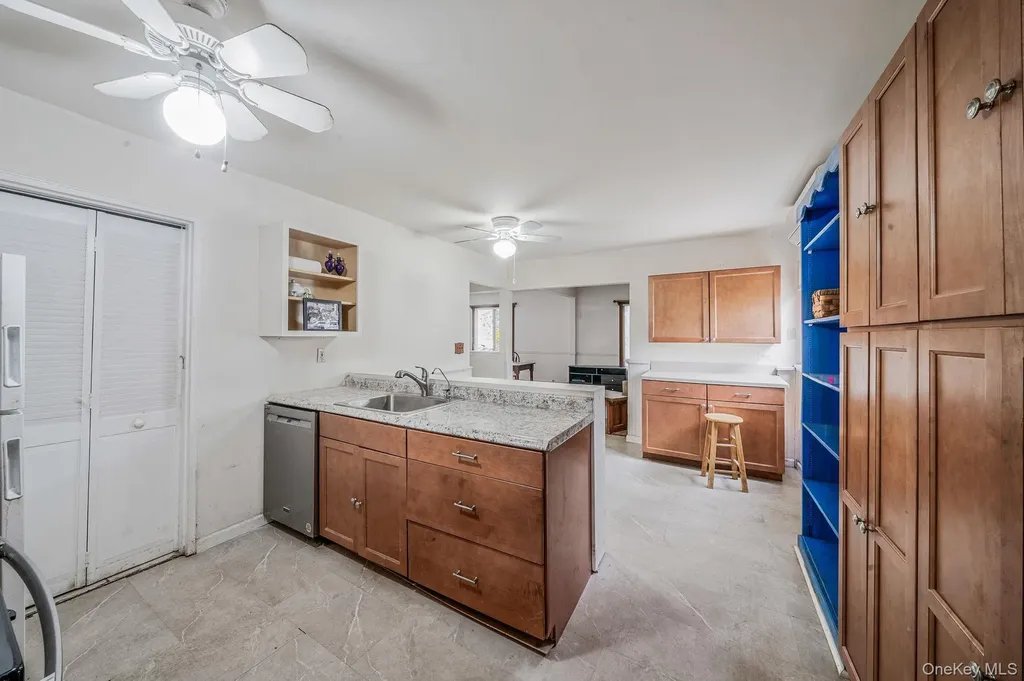 35 Mercury Avenue East Patchogue NY 11772