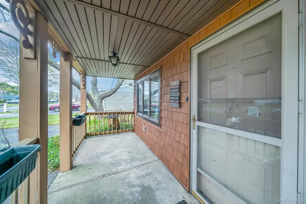 35 Mercury Avenue East Patchogue NY 11772