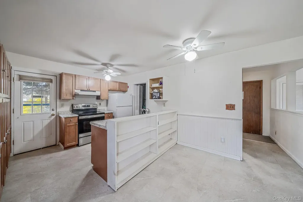 35 Mercury Avenue East Patchogue NY 11772