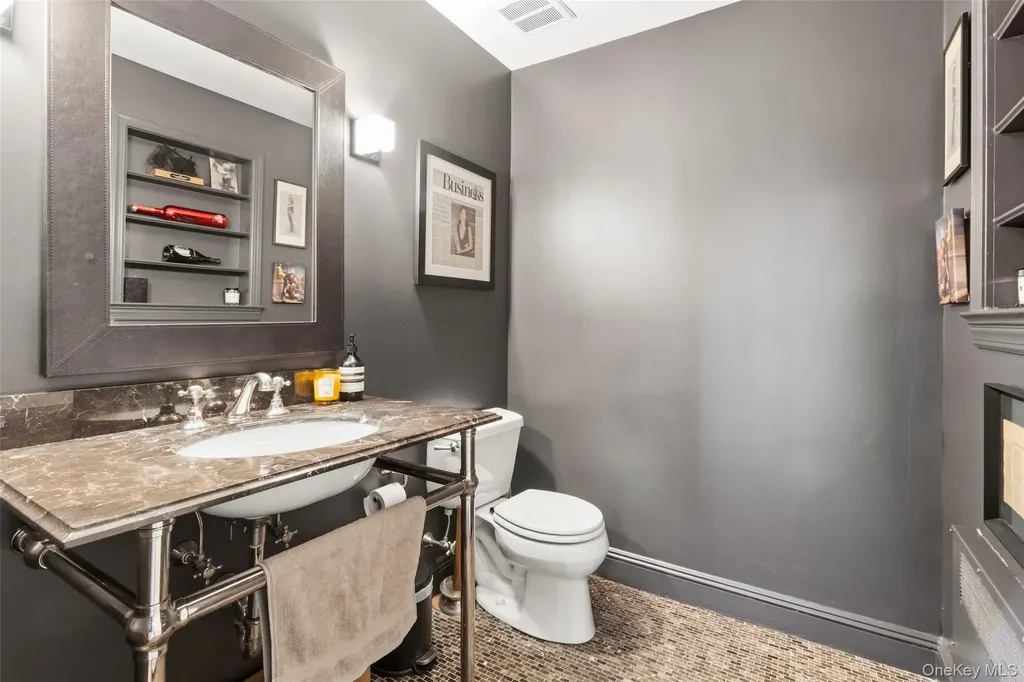 7 Quaker Lane Chappaqua NY 10514