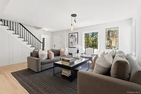 7 Quaker Lane Chappaqua NY 10514