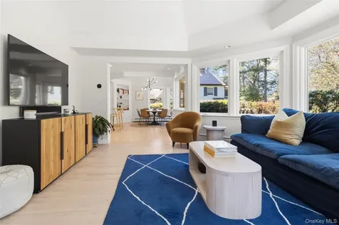7 Quaker Lane Chappaqua NY 10514