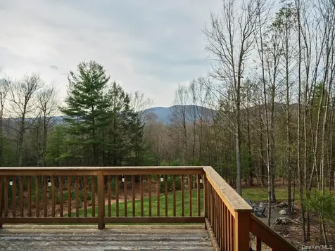 95 Mill Rock Road Accord NY 12404