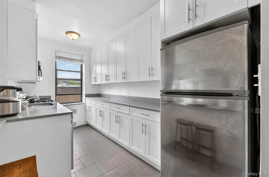 71-11 Yellowstone Boulevard Forest Hills NY 11375