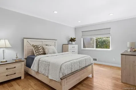 67 Independence Court Yorktown Heights NY 10598
