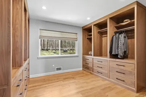 67 Independence Court Yorktown Heights NY 10598