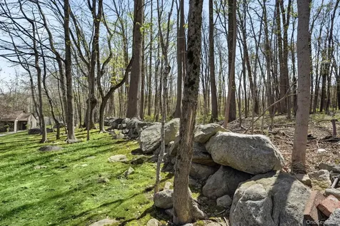 67 Independence Court Yorktown Heights NY 10598