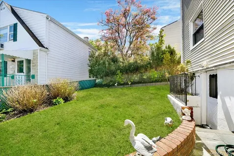 1149 Jensen Avenue Mamaroneck NY 10543