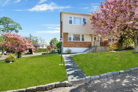 1149 Jensen Avenue Mamaroneck NY 10543