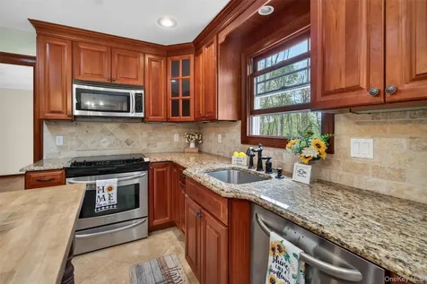 1 Aspen Road Hopewell Junction NY 12533