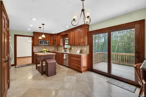 1 Aspen Road Hopewell Junction NY 12533
