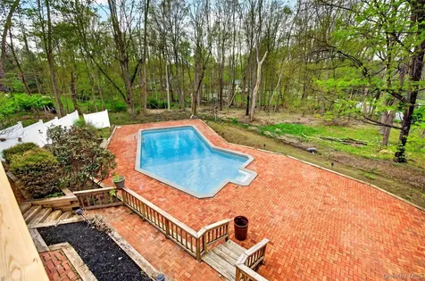 1 Aspen Road Hopewell Junction NY 12533