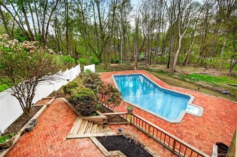 1 Aspen Road Hopewell Junction NY 12533
