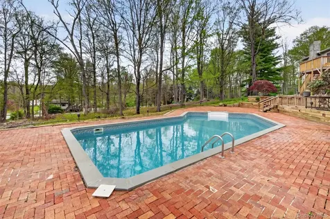 1 Aspen Road Hopewell Junction NY 12533