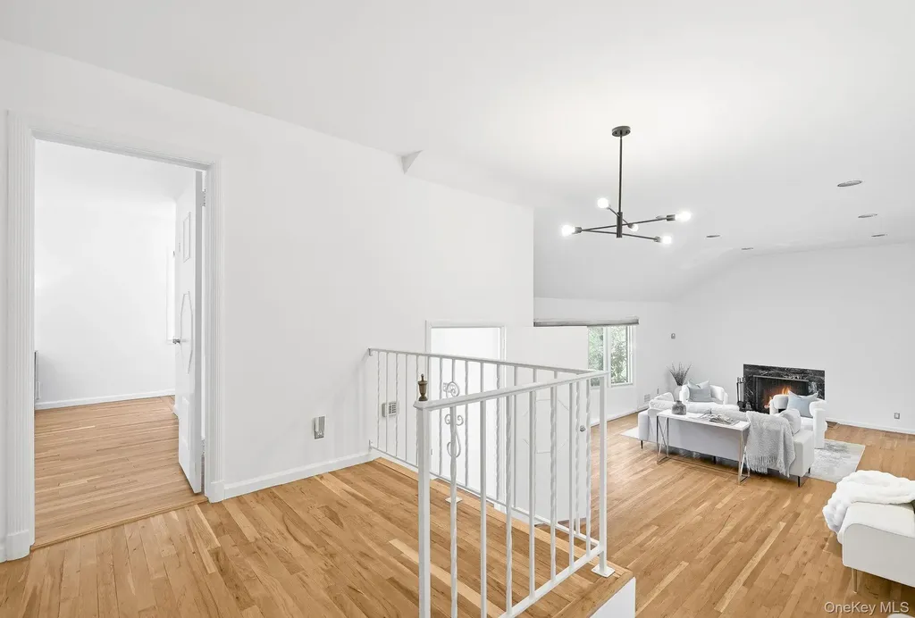 45 Runyon Place Scarsdale NY 10583