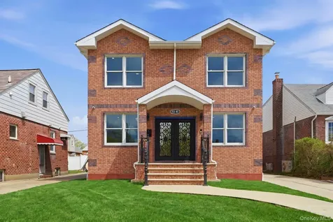 83-41 Little Neck Parkway Glen Oaks NY 11004