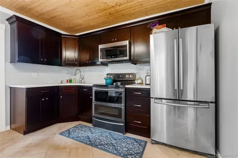 25 W Branch Road Mahopac NY 10541