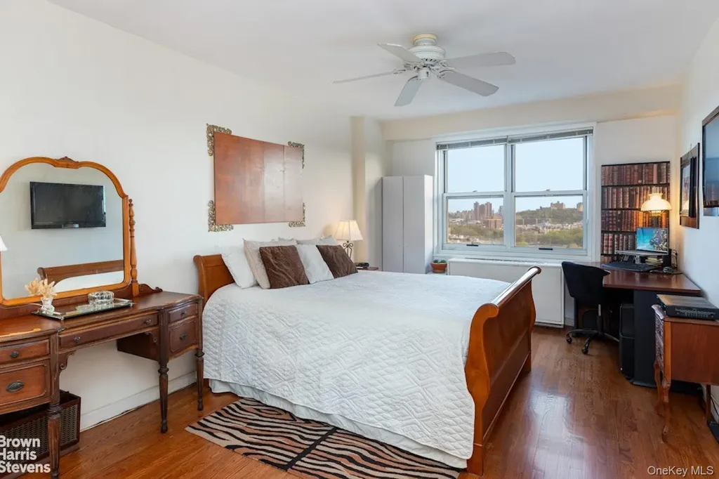 2400 Johnson Avenue Bronx NY 10463