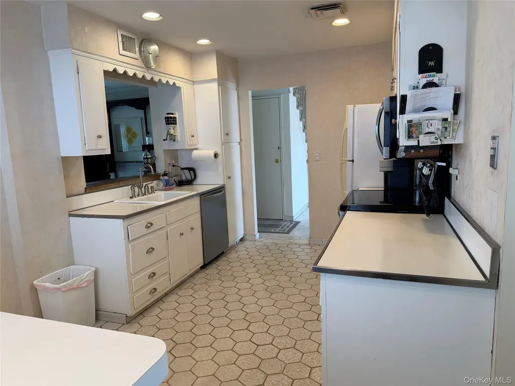 289 Lido Boulevard Lido Beach NY 11561