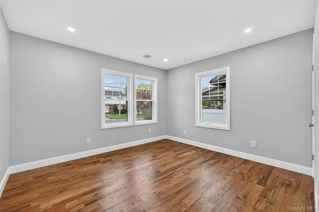 43 Robert Street Patchogue NY 11772
