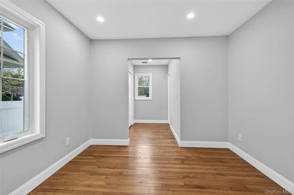 43 Robert Street Patchogue NY 11772