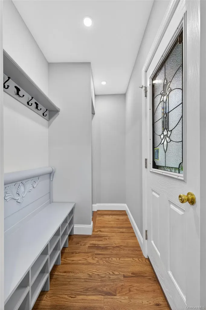 43 Robert Street Patchogue NY 11772