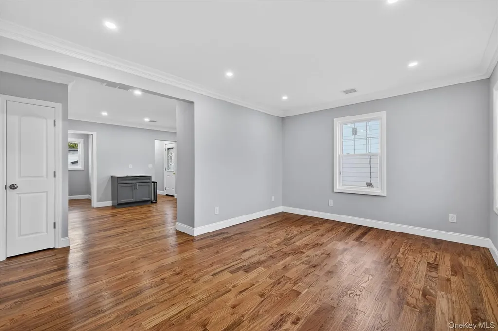 43 Robert Street Patchogue NY 11772