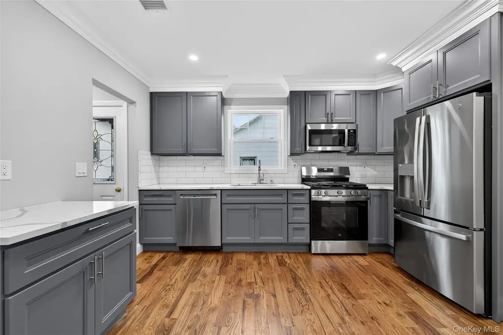 43 Robert Street Patchogue NY 11772