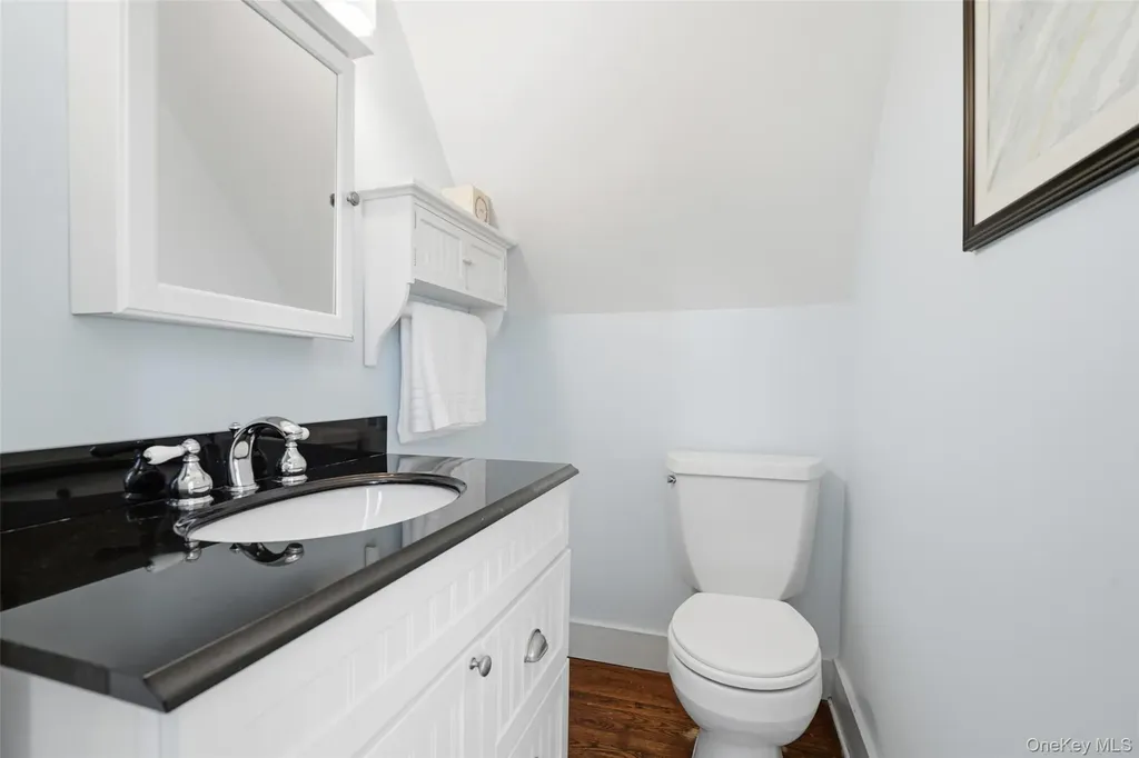 82 Crescent Terrace Bedford Hills NY 10507