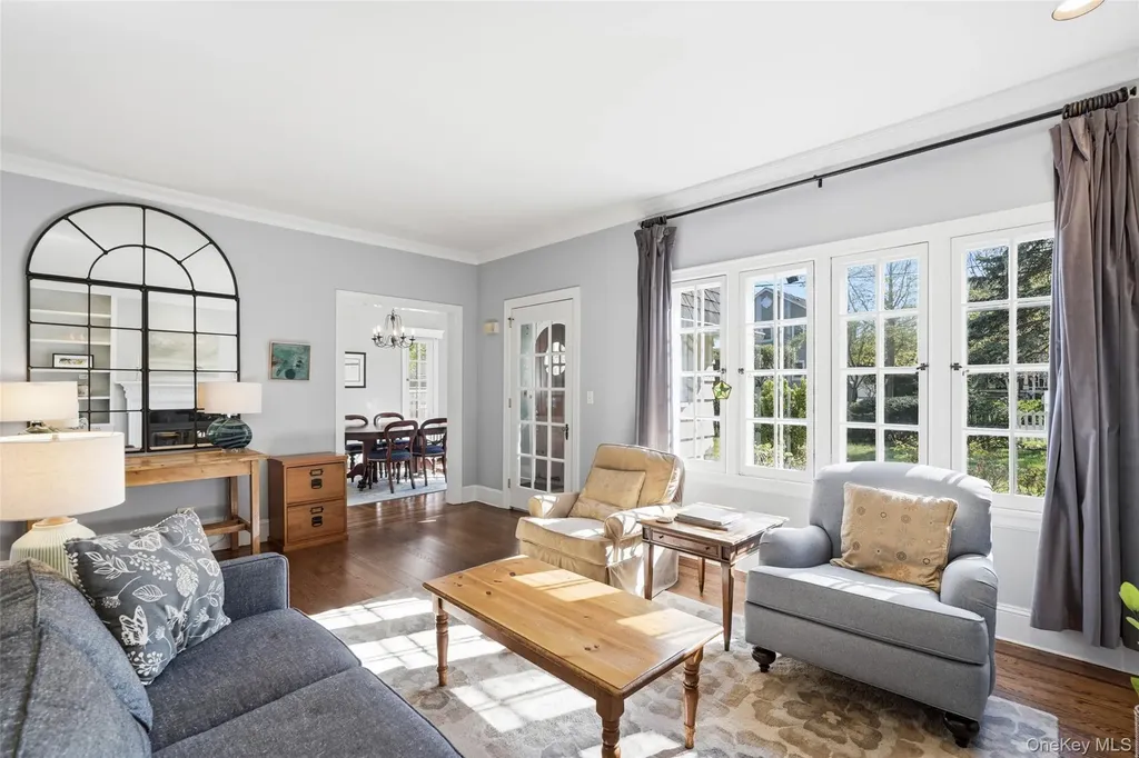 82 Crescent Terrace Bedford Hills NY 10507