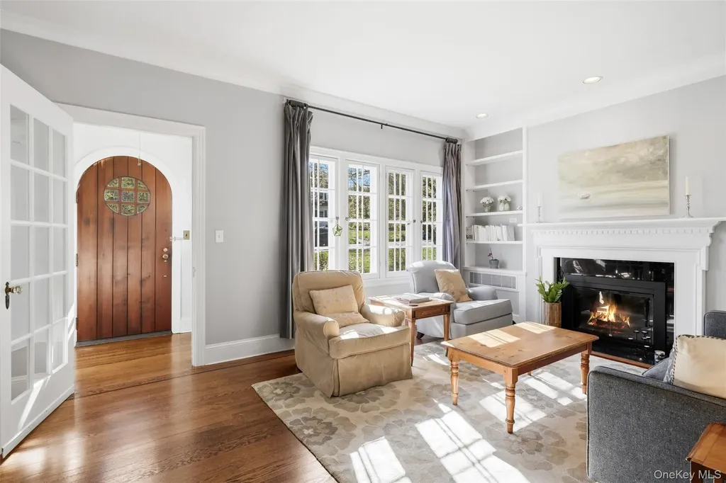 82 Crescent Terrace Bedford Hills NY 10507