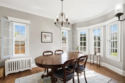 82 Crescent Terrace Bedford Hills NY 10507