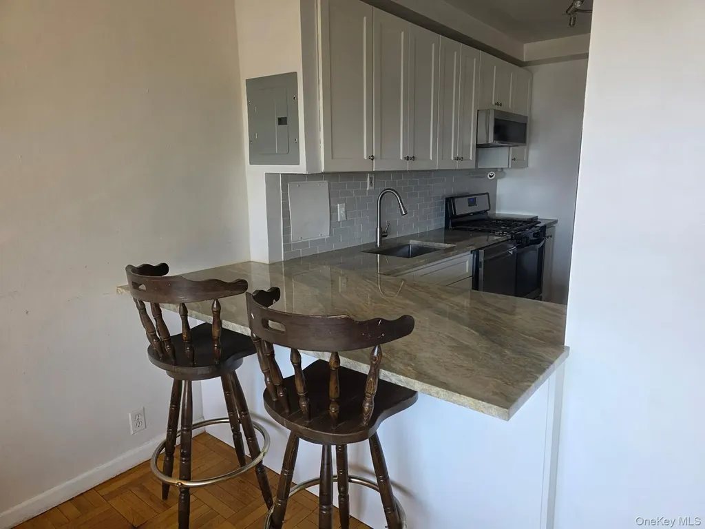 8 Fordham Hill Oval Bronx NY 10468