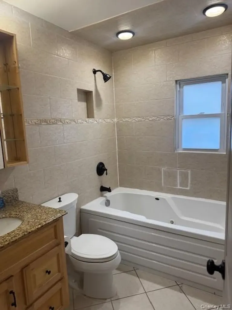 75 S Bay Drive Babylon NY 11702