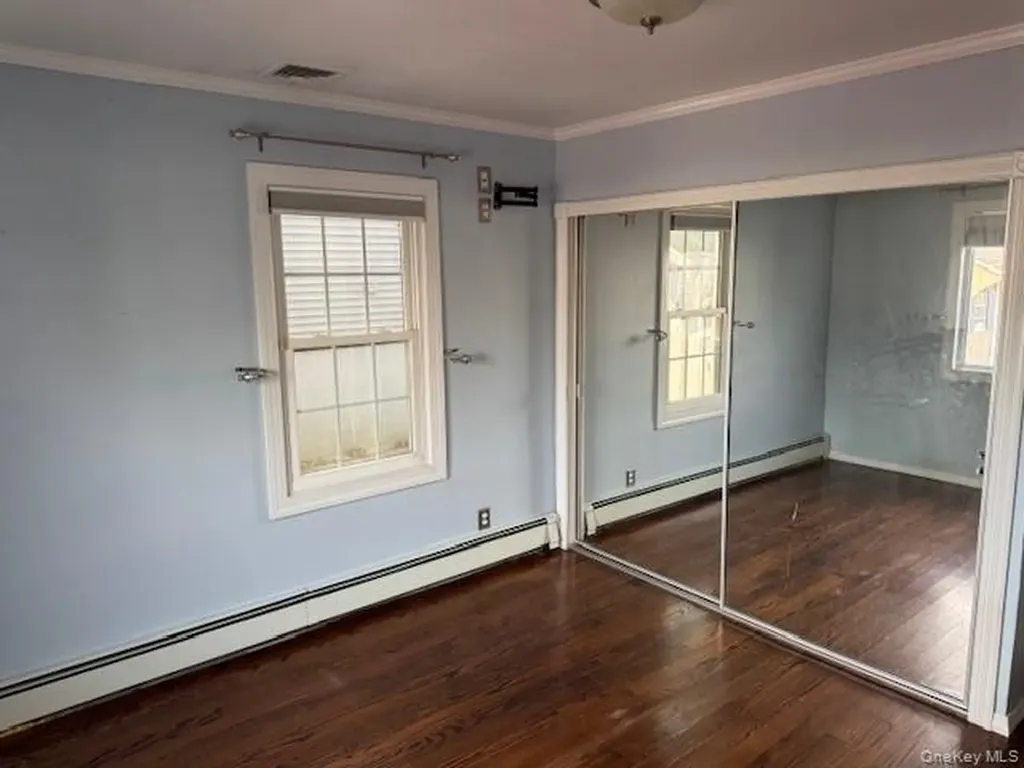 75 S Bay Drive Babylon NY 11702