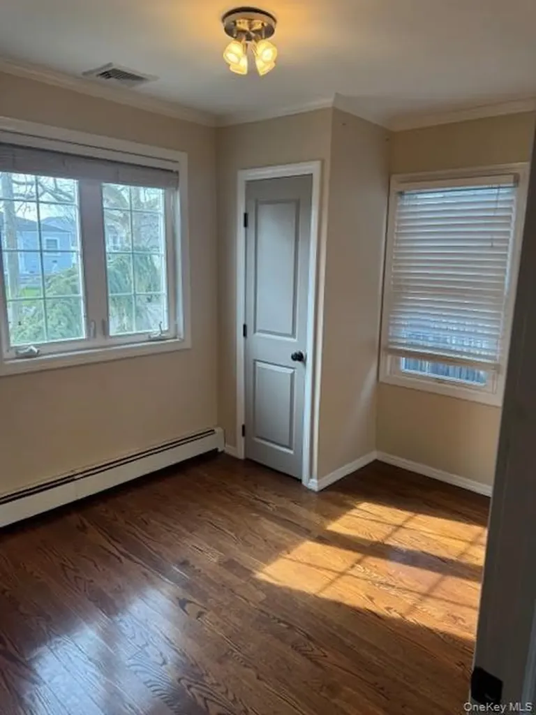 75 S Bay Drive Babylon NY 11702