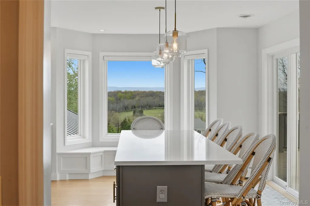 15 Almond Tree Lane Warwick NY 10990