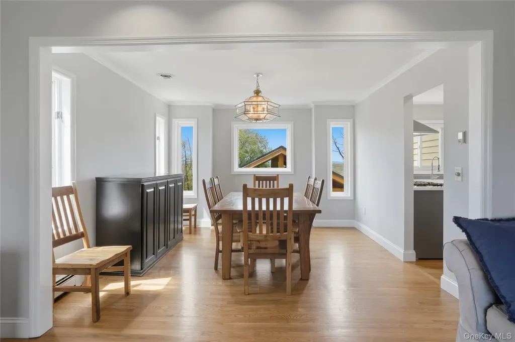 15 Almond Tree Lane Warwick NY 10990