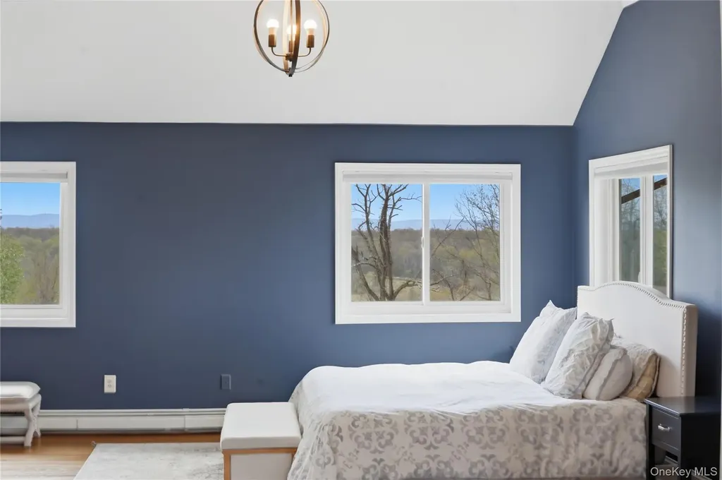 15 Almond Tree Lane Warwick NY 10990