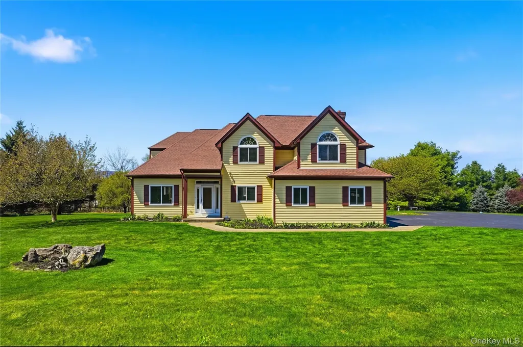 15 Almond Tree Lane Warwick NY 10990