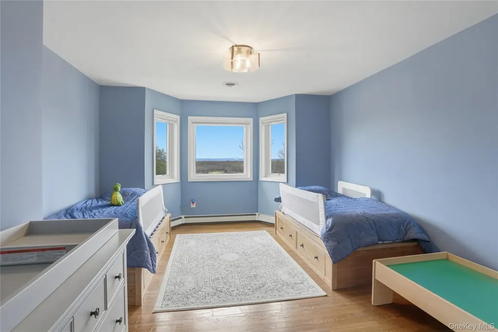 15 Almond Tree Lane Warwick NY 10990